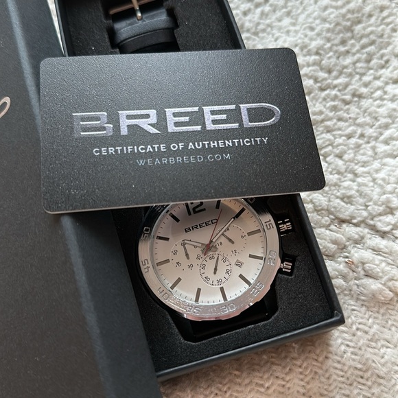 NWT Breed Manuel Leather Men’s Watch - Picture 3 of 4